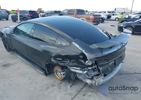 2021 Tesla Model 3 Standard Range Plus Rear-Wheel Drive from USA, damaged, VIN 5YJ3E1EA8MF100733